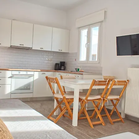Close To The Beach Luxurious 2 Bedroom With Balcony - Esencia Naxian Apartamento Naxos City